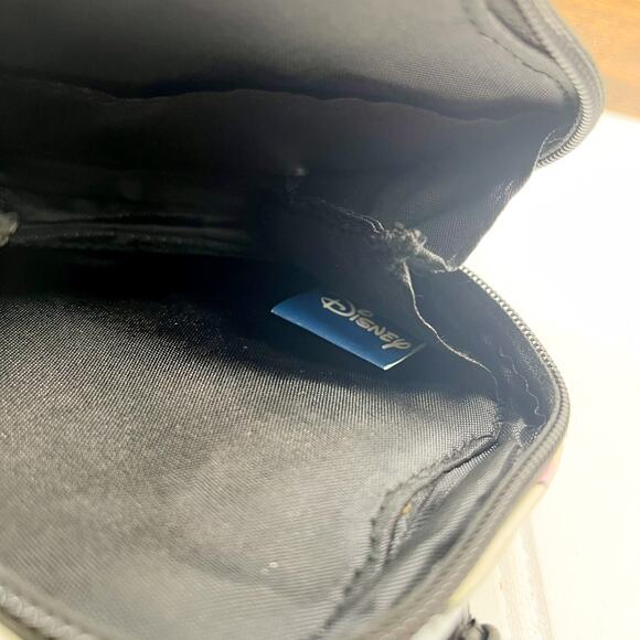 Disney Mickie Minnie Heart Wristlet Purse - Picture 3 of 6